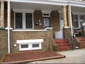 Building Photo - 3116 Kenyon Ave