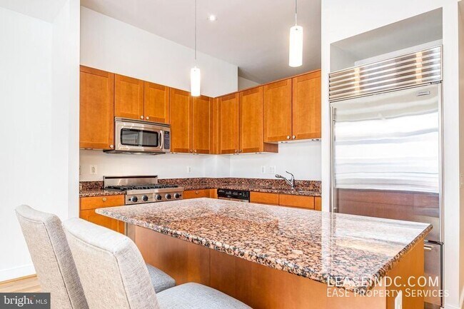 Foto del edificio - 2425 L St NW