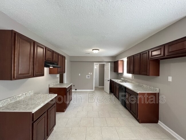 Foto del edificio - 3219 Benjestown Rd