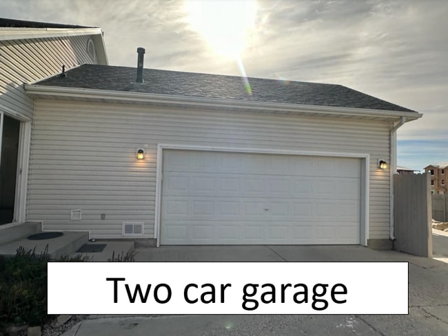 Building Photo - 1756 E West Pinion Cir