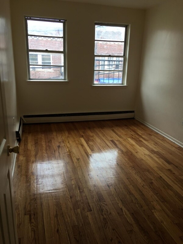 Foto del edificio - 377 Clinton Pl