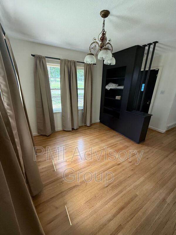 Foto del edificio - 1212 SW 27th St