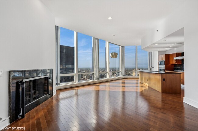 Building Photo - 401 N Wabash Ave