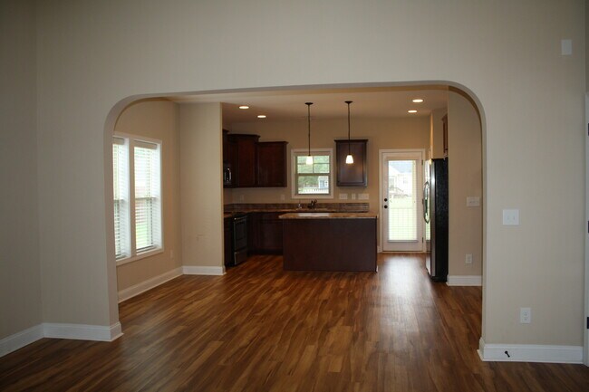 Building Photo - 108 Mill Stone Dr