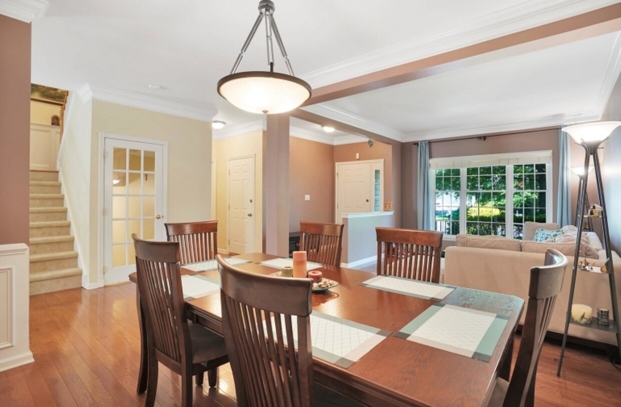 Foto principal - 8 Hancock Ct