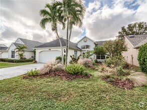 Building Photo - 15004 Cloverdale Dr