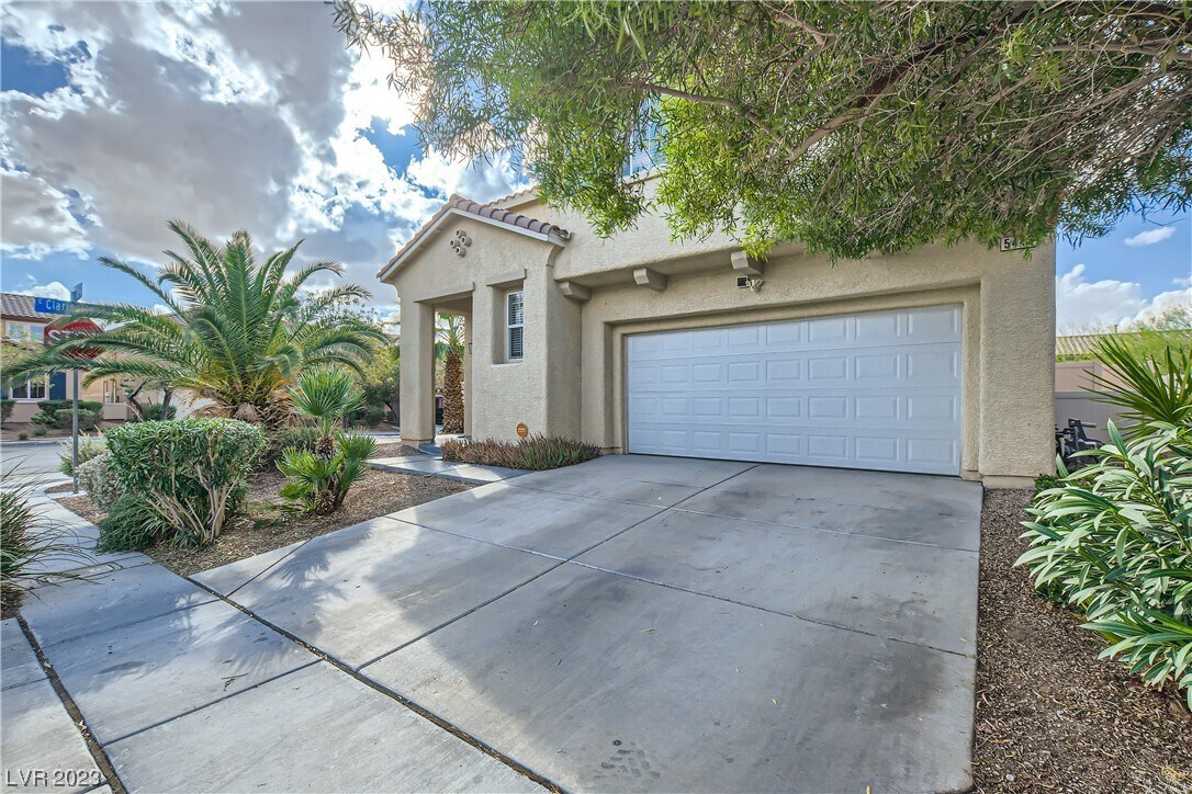 Foto principal - 5445 Tallulah Falls St