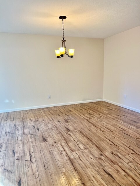 Building Photo - 1150 St Matthew Pl