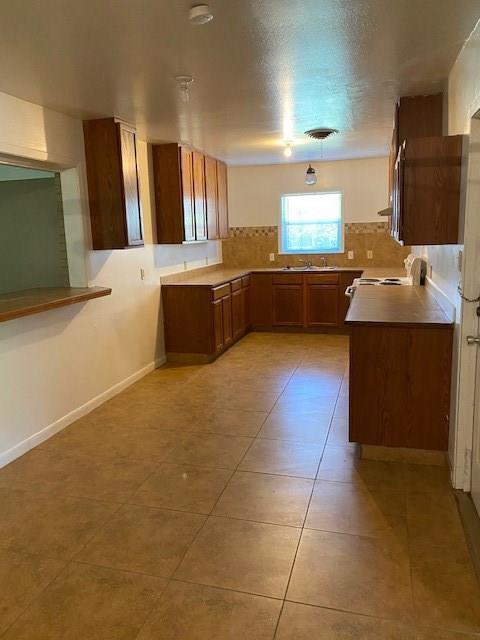 Foto del edificio - 2111 Timber Ln