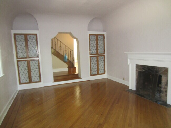 Building Photo - 110 Morningside Rd