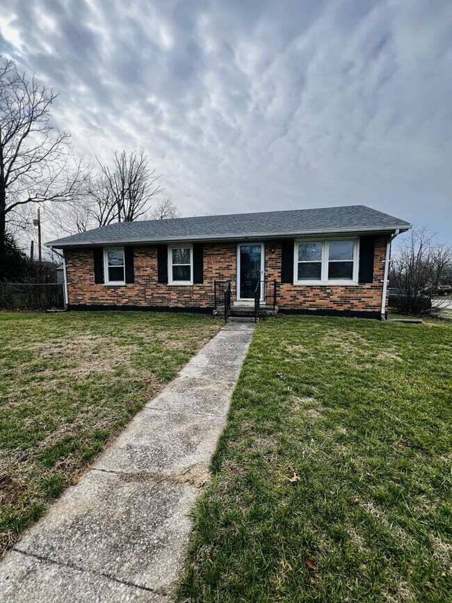 Foto del edificio - 1230 Trent Blvd