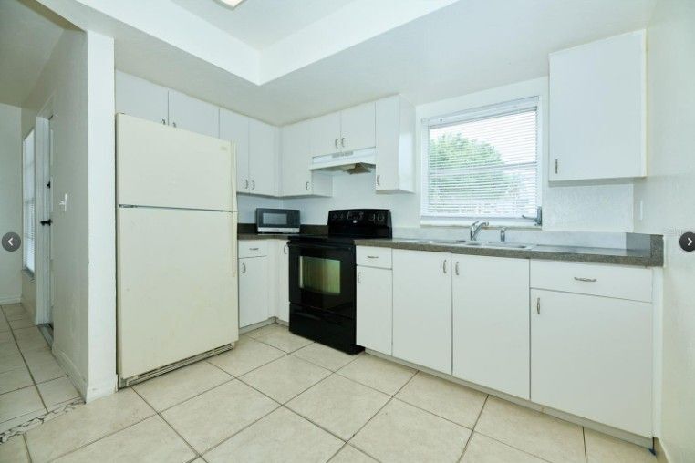 Building Photo - 2308 60th Ave W
