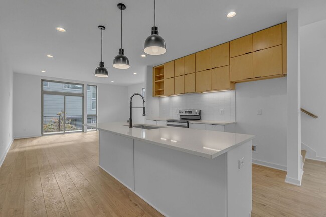 Building Photo - 2 Bed 2 Bath Brand New Construction in Eas...