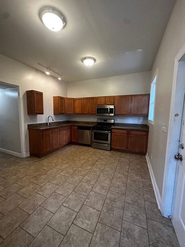 Foto del edificio - 7218 Meade Street