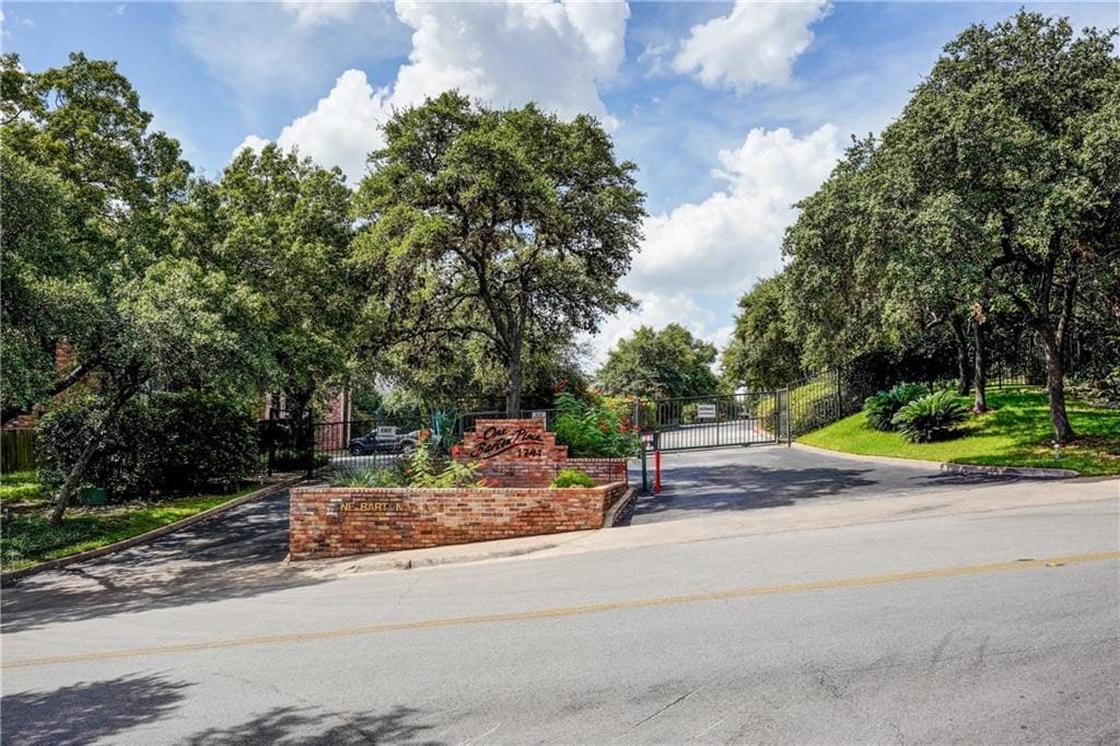 Primary Photo - 1741 Spyglass Dr