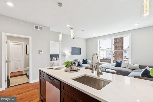 Foto del edificio - 203 Haverford Ave