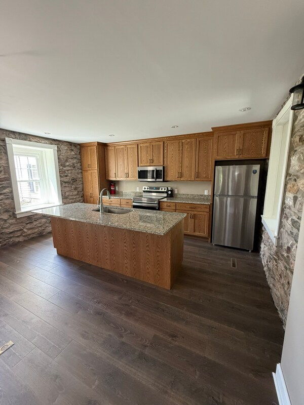 Foto del edificio - 2637 Mountain Rd