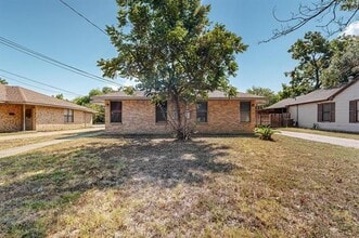 Building Photo - 420 Lucille St