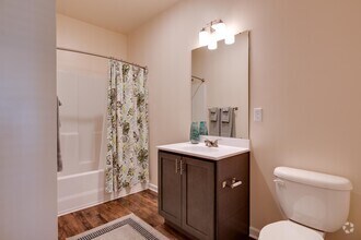 2BR, 2BA - 1,048SF - Palisades at Rice Hope