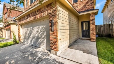 Building Photo - 1724 Don Alejandro