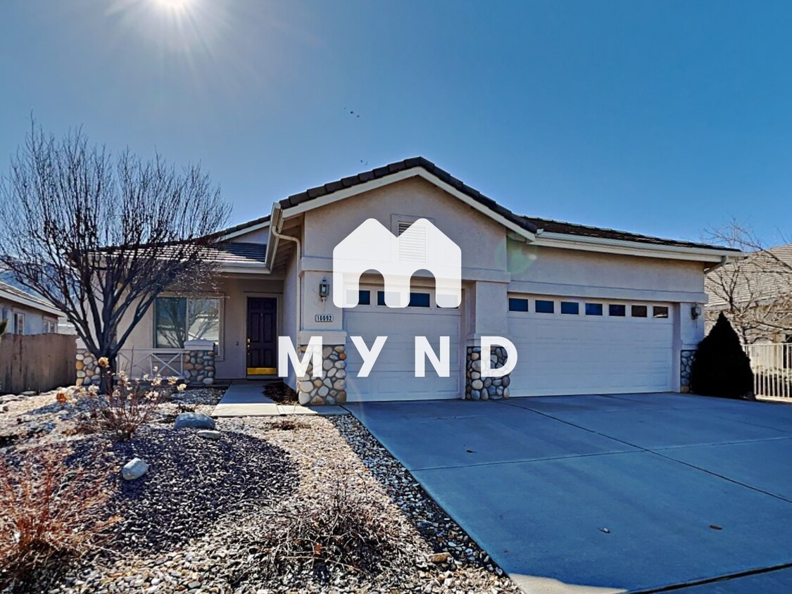 Foto principal - 10092 Cascade Falls Dr