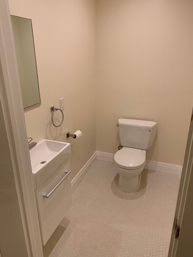 Foto del edificio - Warrington Apartments