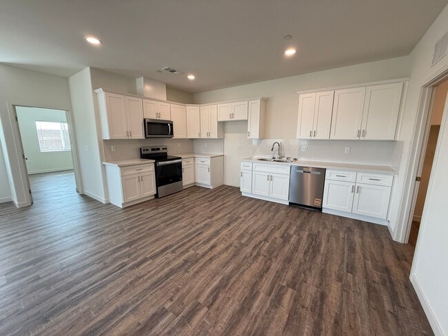 Building Photo - 9207 Prometheus Dr