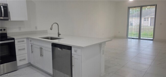 Foto del edificio - 927 Chenault St