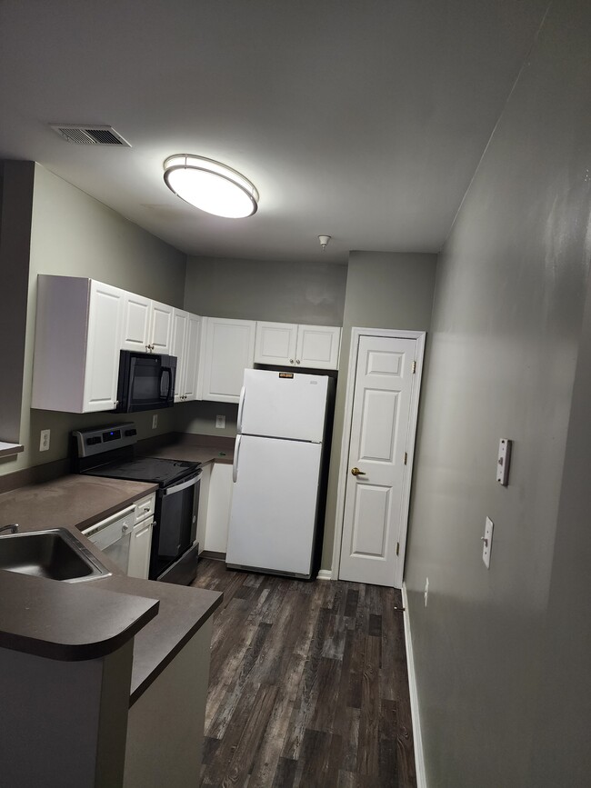 Kitchen - 3110 Bellamy Way