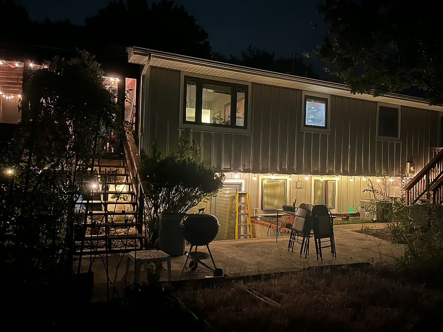 Primary Photo - 200 Arrowhead Dr