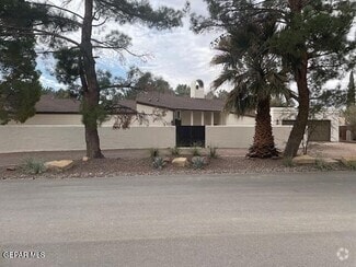 Building Photo - 497 Kingswood Dr