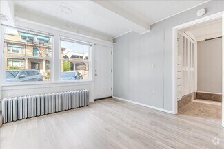 Building Photo - 1510 SW Jefferson St