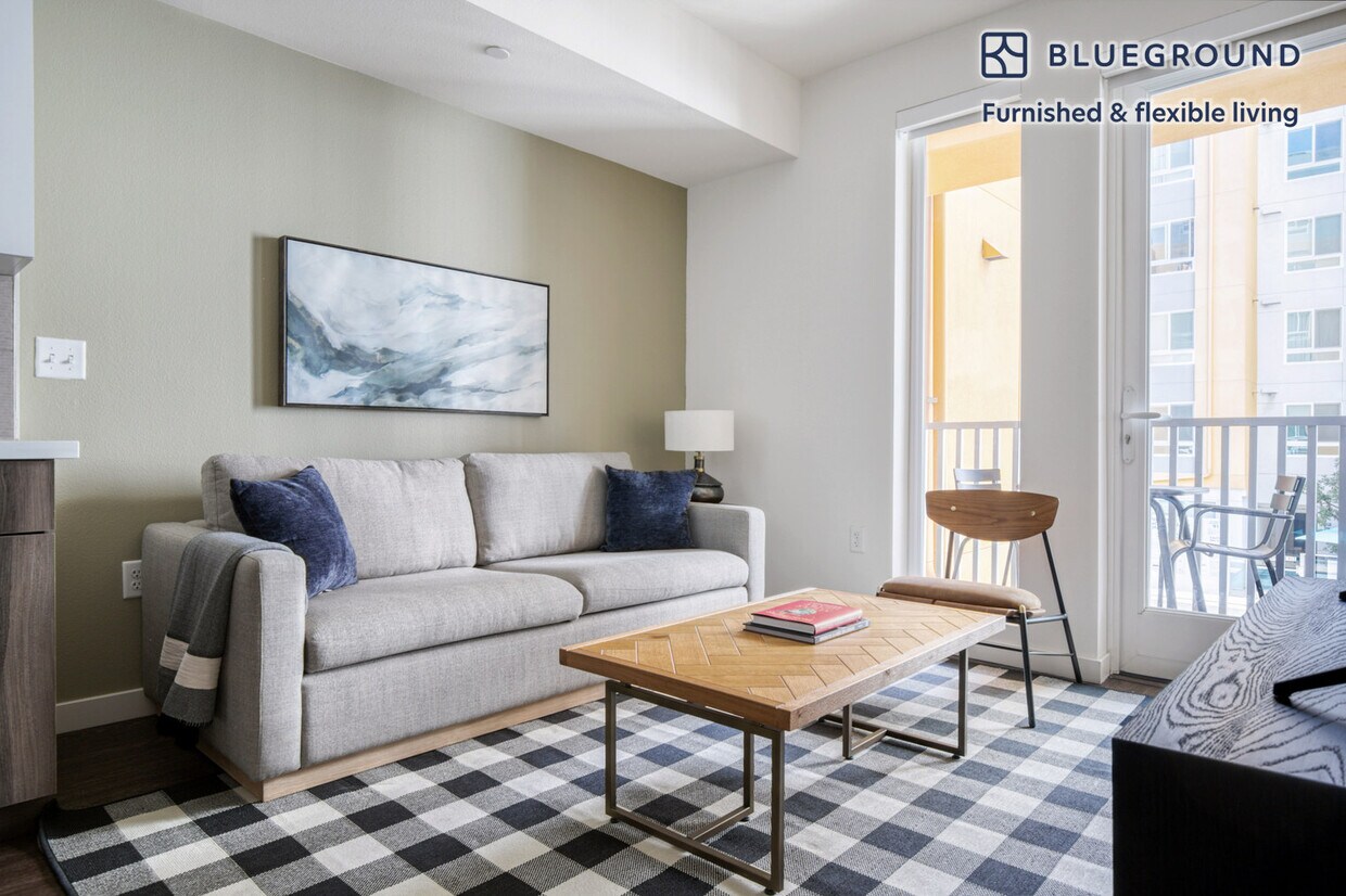 Foto principal - 424 W Pico Blvd