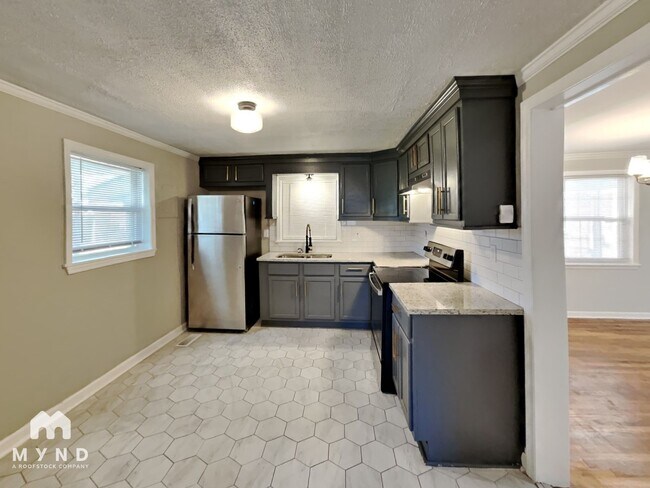 Foto del edificio - 616 Lewis Ave