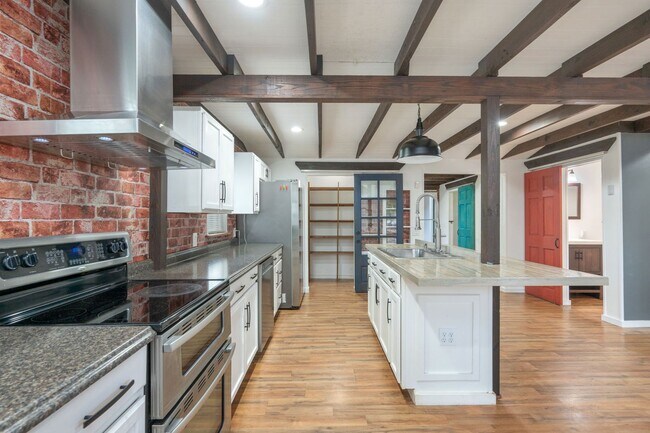 Foto del edificio - 271 Bracewell St