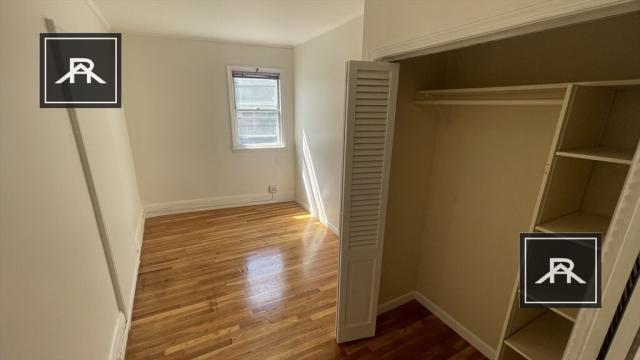 Foto del edificio - 3 bedroom in Brookline MA 02445