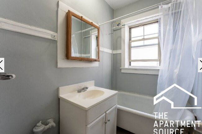 Foto del edificio - 3267 W Wrightwood Ave