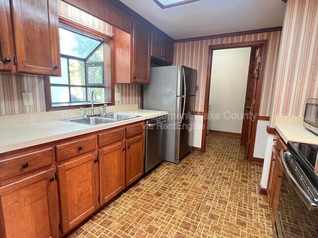 Foto del edificio - 7404 Valley Run Dr