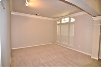 Building Photo - 17410 Greystone Ct