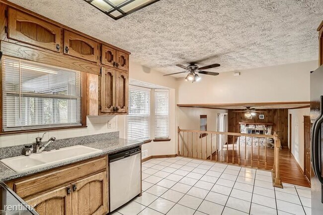 Foto del edificio - 3 br, 2.5 bath House - 509 Waterwood Bend ...