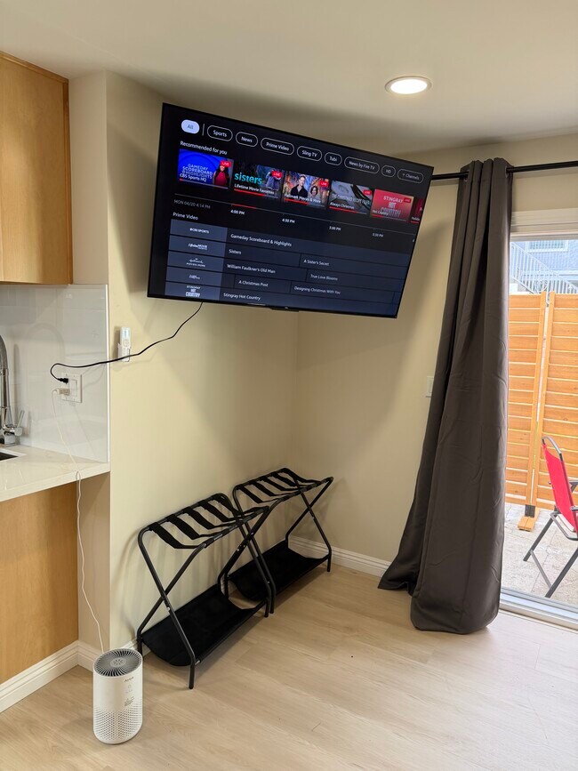 Building Photo - 6161 Orange Ave