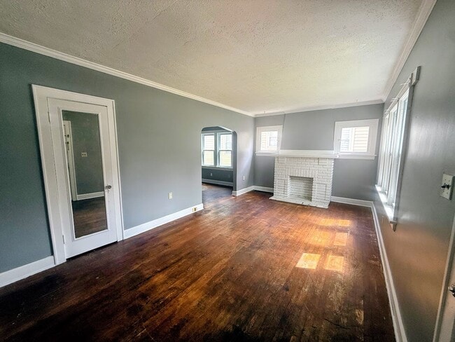 Building Photo - 1035 Berwin St
