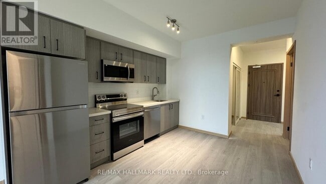 Photo du bâtiment - 3445-3445 Sheppard Ave E