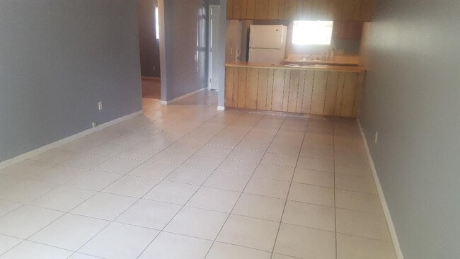 Building Photo - 360 S 7th St Building Photo - 360 S 7th St