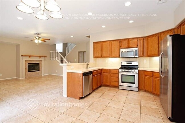 Building Photo - 5180 Ravenstone Dr