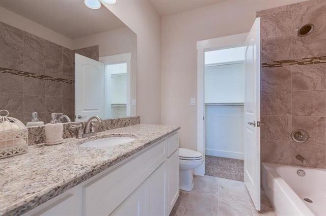 Building Photo - 203 Belleville Dr