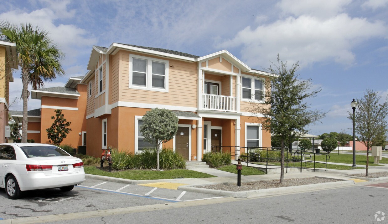 Merry Place Apartments in West Palm Beach, FL