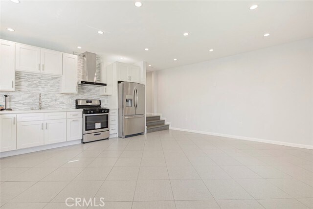 Foto del edificio - 14728 Kingsbury St