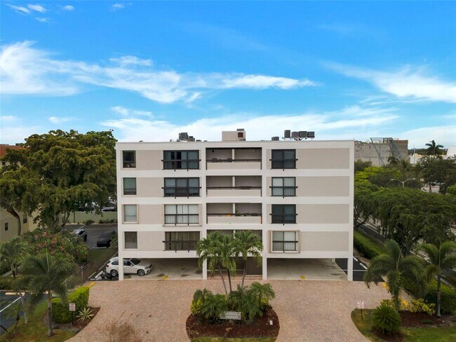 Foto del edificio - 5495 NE 25th Ave