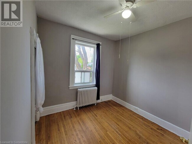 Building Photo - 303 E 19th St